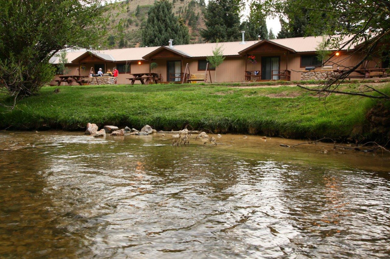 רד ריבר Copper King Lodge מראה חיצוני תמונה