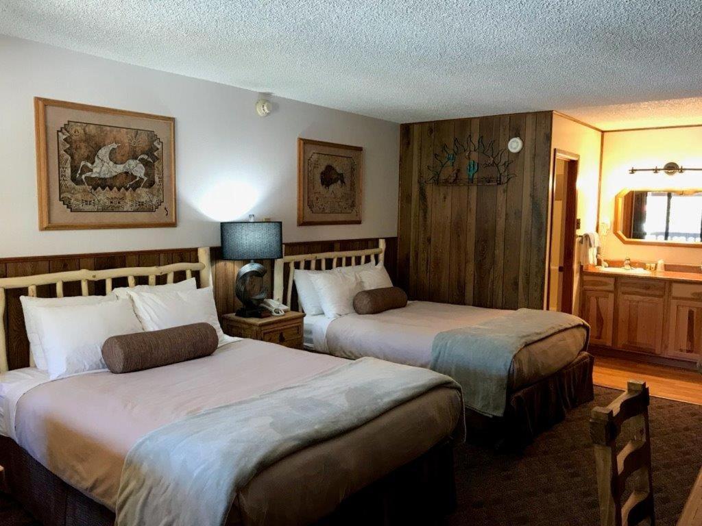 רד ריבר Copper King Lodge מראה חיצוני תמונה