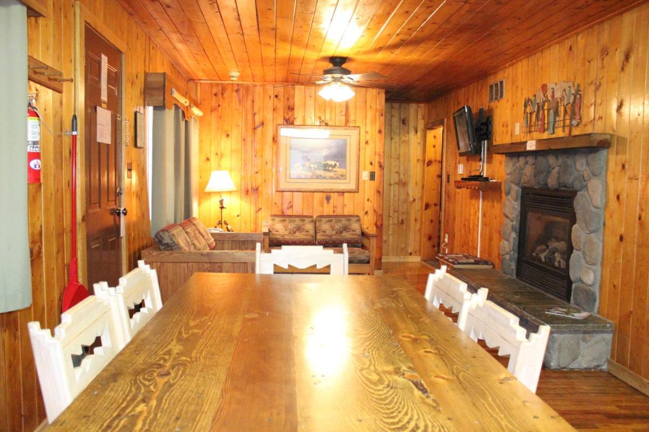 רד ריבר Copper King Lodge מראה חיצוני תמונה